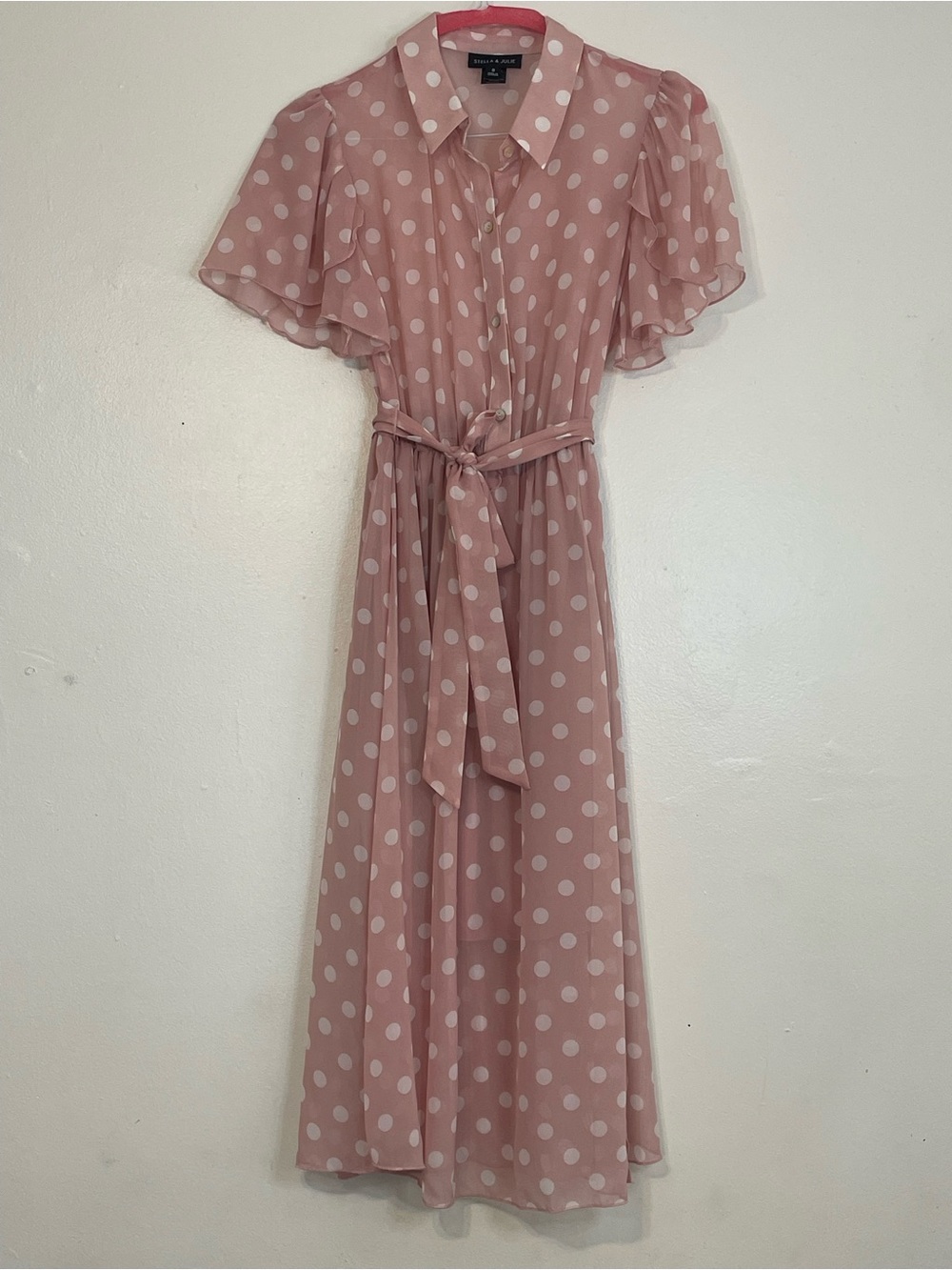 Elegant shirt dress in soft pink with white polka dots Size 8